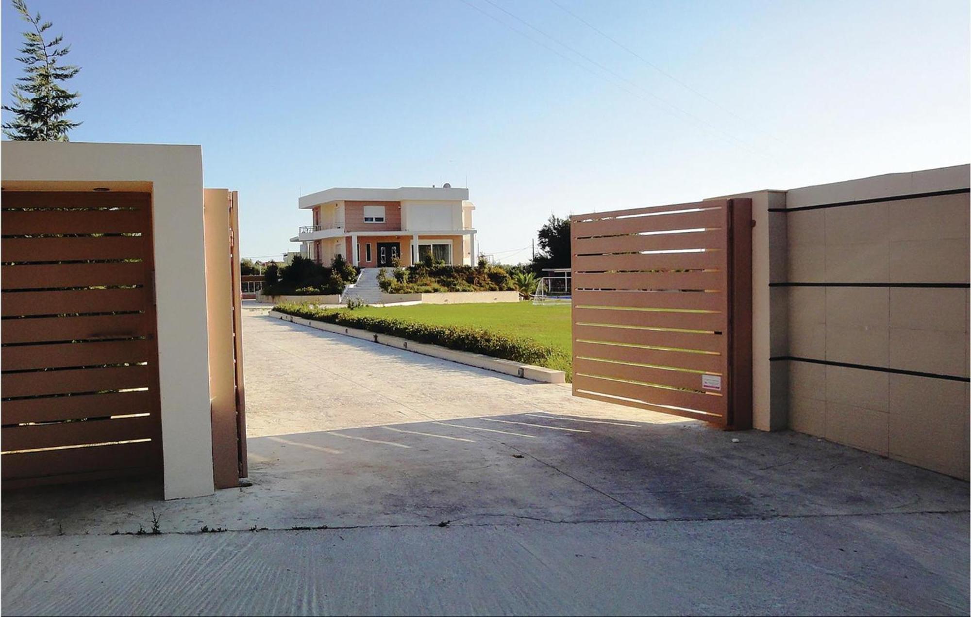 Lovely Home In Preveza With Outdoor Swimming Pool Kanali  Extérieur photo